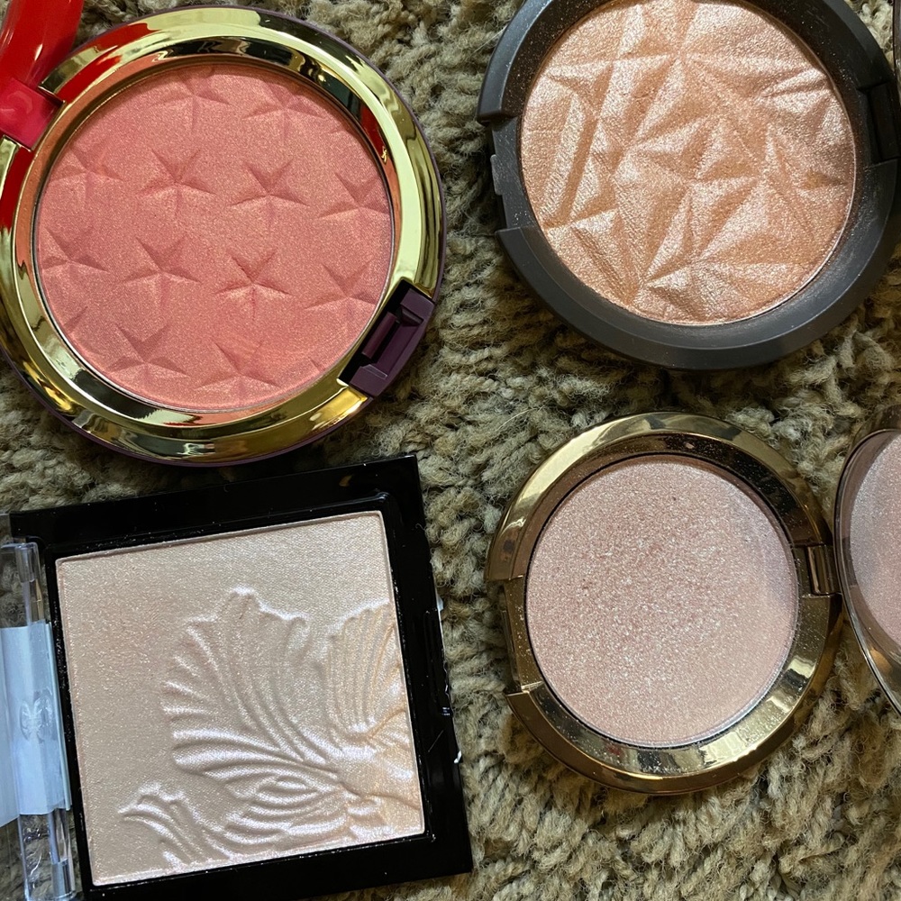 Bundle of Highlighters- MAC, BECCA & Wet n Wild
